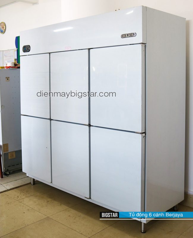 tủ đông đứng không đóng tuyết